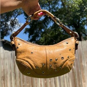 Coach Y2K Studded Crescent Camel Leather Demi Hobo Bag Big Buckle Strap F10931